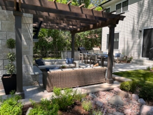 Outdoor living space northbrook il