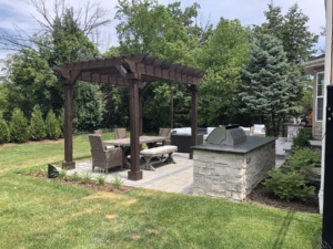 pergola paver patio outdoor kitchen great oaks landscaping northbrook il